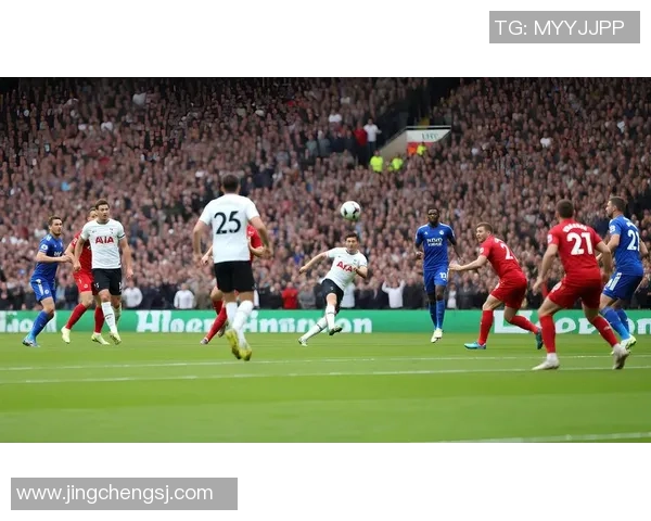 在绿茵场上挥洒汗水与激情的足球之旅 在绿茵场上挥洒汗水与激情的足球之旅